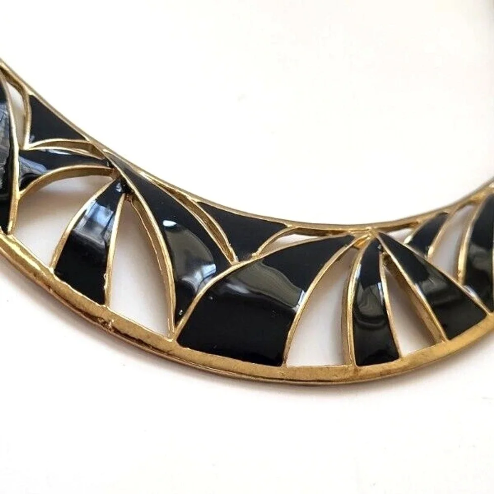 Black Enamel on Goldtone Crescent Bib Statement Necklace 18‎ Inch Chain